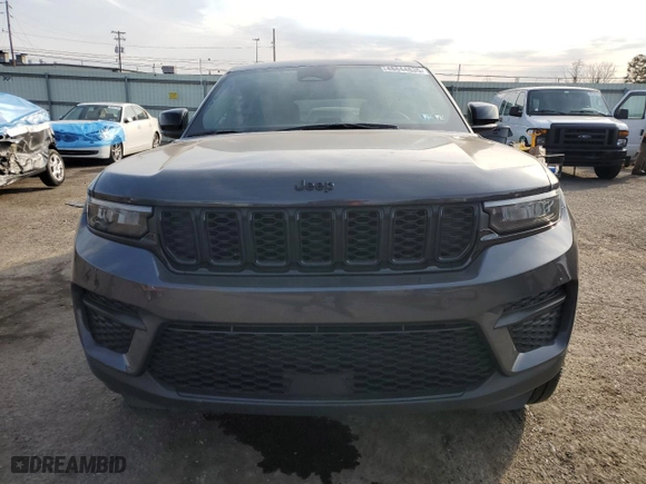 2023 Jeep Grand Cherokee Laredo with VIN 1C4RJHAGXPC619759, listed as a Copart auction lot 48844835 with 11,833 mi miles and Salvage Title. Bid and sale history available at carsss.com. Image 5.
