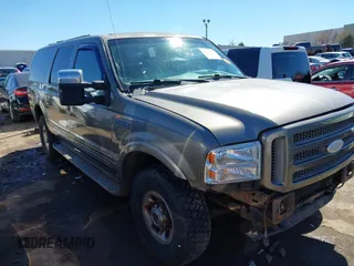 2005 Ford Excursion Limited z VIN 1FMSU43P25EB76602, wystawiony jako IAAI lot #41712613 z przebiegiem Nie podano mil oraz . Historia ofert i sprzedaży dostępna na DreamBid. Obrazek 1.