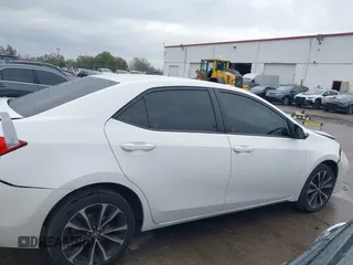 2017 Toyota Corolla L z VIN 2T1BURHE8HC764049, wystawiony jako IAAI lot #41653699 z przebiegiem 401 813 mil mil oraz . Historia ofert i sprzedaży dostępna na DreamBid. Obrazek 13.