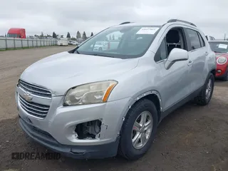 2015 Chevrolet Trax LT with VIN 3GNCJLSB2FL212718, listed as a IAAI auction lot 41657861 with 136,155 mi miles. Bid and sale history available at carsss.com. Image 21.