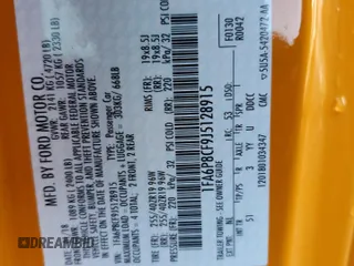 2018 Ford Mustang GT z VIN 1FA6P8CF9J5128915, wystawiony jako Copart lot #48433755 z przebiegiem 24 765 mil mil oraz Szkody całkowita. Historia ofert i sprzedaży dostępna na DreamBid. Obrazek 14.