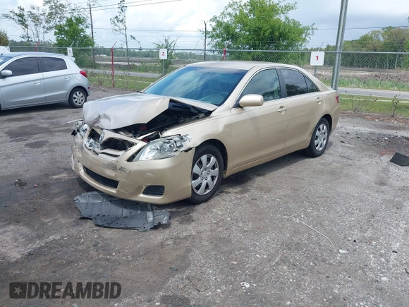 2011 Toyota Camry LE with VIN 4T1BF3EK4BU138375, listed as a IAAI auction lot 41995885 with 186,115 mi miles. Bid and sale history available at carsss.com. Image 17.
