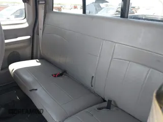 1999 Ford F-150 XL z VIN 1FTRX08L5XKA73493, wystawiony jako IAAI lot #42467358 z przebiegiem Nie podano mil oraz . Historia ofert i sprzedaży dostępna na DreamBid. Obrazek 8.
