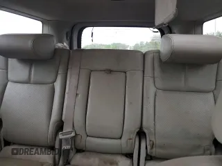 2006 Jeep Commander Limited z VIN 1J8HG58236C299193, wystawiony jako Copart lot #55725905 z przebiegiem 171 946 mil mil oraz Szkoda całkowita • Salvage title. Historia ofert i sprzedaży dostępna na DreamBid. Obrazek 10.