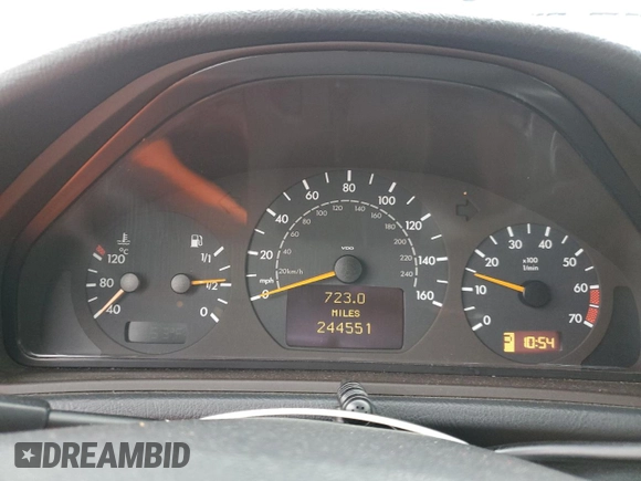 2000 Mercedes-Benz CLK 320/430 with VIN WDBLJ65GXYF158128, listed as a Copart auction lot 85065964 with 244,551 mi miles and Salvage Title. Bid and sale history available at DreamBid. Image 9.