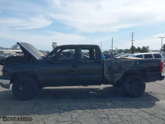 2003 Chevrolet Silverado 1500 LT with VIN 2GCEC19T231125767, listed as a IAAI auction lot 41754746 with 1 mi miles. Bid and sale history available at carsss.com. Image 13.