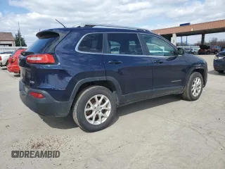 2014 Jeep Cherokee Altitude with VIN 1C4PJMCB7EW226945, listed as a Copart auction lot 51793355 with 164,981 mi miles and Salvage Title. Bid and sale history available at DreamBid. Image 3.