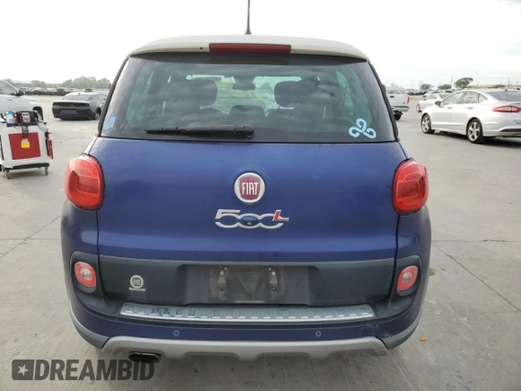 2015 FIAT 500L Urbana Trekking with VIN ZFBCFADH5FZ033732, listed as a Copart auction lot 82686434 with 90,690 mi miles and Clean Title. Bid and sale history available at carsss.com. Image 6.