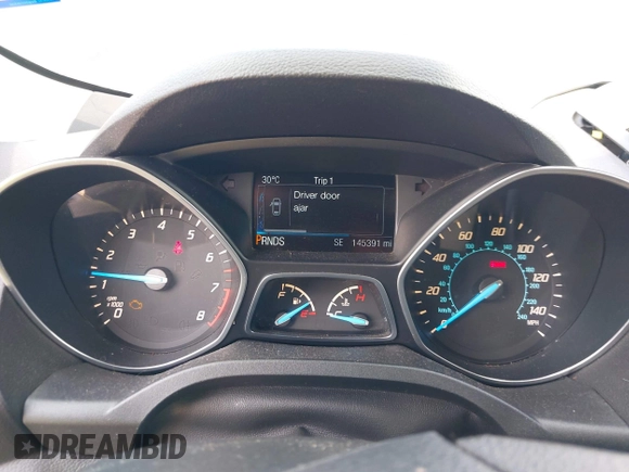 2013 Ford Escape SE with VIN 1FMCU0GXXDUD85470, listed as a IAAI auction lot 42142774 with 145,391 mi miles. Bid and sale history available at carsss.com. Image 7.