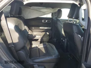2022 Ford Explorer XLT z VIN 1FMSK7DH9NGB24113, wystawiony jako Copart lot #52040235 z przebiegiem 25 858 mil mil oraz Szkoda całkowita • Salvage title. Historia ofert i sprzedaży dostępna na DreamBid. Obrazek 10.