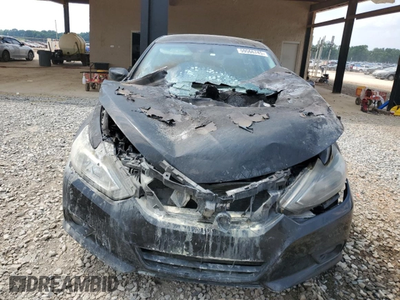 2017 Nissan Altima SR with VIN 1N4AL3AP8HC133047, listed as a Copart auction lot 59566745 with Not provided miles and Salvage title. Bid and sale history available at DreamBid. Image 5.