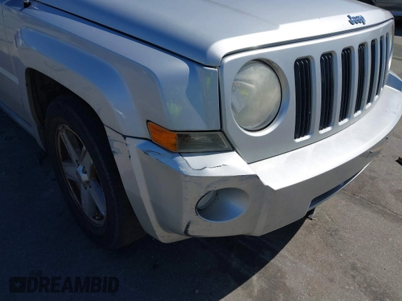 2010 Jeep Patriot Sport with VIN 1J4NF1GB9AD646059, listed as a IAAI auction lot 41762772 with 159,188 mi miles and . Bid and sale history available at DreamBid. Image 6.
