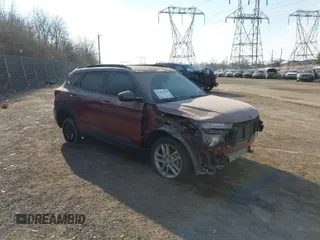 2023 Chevrolet TrailBlazer RS with VIN KL79MUSL7PB050478, listed as a IAAI auction lot 41675158 with 9,581 mi miles. Bid and sale history available at carsss.com. Image 1.