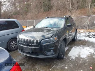2019 Jeep Cherokee Altitude with VIN 1C4PJMLB0KD319703, listed as a IAAI auction lot 41524781 with 181,625 mi miles and . Bid and sale history available at DreamBid. Image 12.