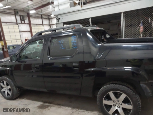 2014 Honda Ridgeline SE with VIN 5FPYK1F63EB013811, listed as a IAAI auction lot 41422016 with 168,653 mi miles. Bid and sale history available at carsss.com. Image 14.