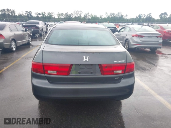 2005 Honda Accord EX z VIN 1HGCM56735A036318, wystawiony jako IAAI lot #42384528 z przebiegiem 237 793 mil mil oraz . Historia ofert i sprzedaży dostępna na DreamBid. Obrazek 16.