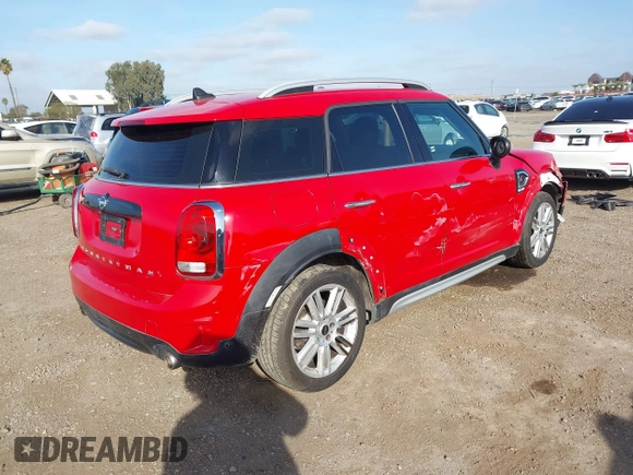 2020 MINI Countryman Cooper S with VIN WMZYW7C09L3L84725, listed as a IAAI auction lot 41599883 with 72,814 mi miles and . Bid and sale history available at DreamBid. Image 4.