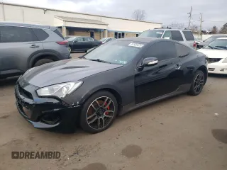 2013 Hyundai Genesis Coupe Track z VIN KMHHU6KJ4DU093082, wystawiony jako Copart lot #87530875 z przebiegiem 155 808 mil mil oraz Nie do naprawy • Non repairable. Historia ofert i sprzedaży dostępna na DreamBid. Obrazek 1.