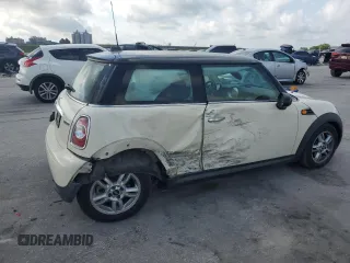 2012 MINI Hardtop with VIN WMWSU3C53CT542313, listed as a Copart auction lot 55098295 with 126,884 mi miles and Salvage Title. Bid and sale history available at DreamBid. Image 3.