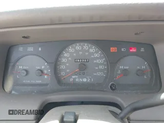 2004 Mercury Grand Marquis GS with VIN 2MEFM74W14X632470, listed as a IAAI auction lot 42120233 with 292,357 mi miles and . Bid and sale history available at DreamBid. Image 7.