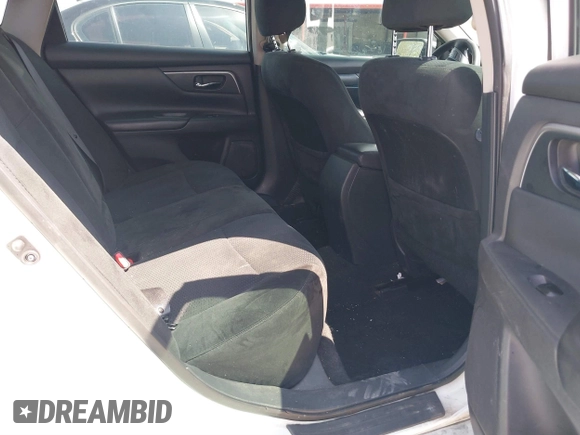 2015 Nissan Altima 2.5 S with VIN 1N4AL3AP4FC587020, listed as a IAAI auction lot 41886218 with 169,368 mi miles. Bid and sale history available at carsss.com. Image 8.