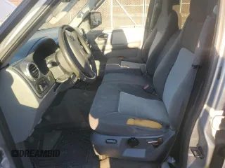 2004 Ford Expedition XLS with VIN 1FMRU13W34LA03881, listed as a Copart auction lot 83000254 with 0 mi miles and Salvage Title. Bid and sale history available at carsss.com. Image 7.