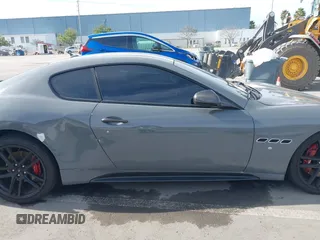 2017 Maserati GranTurismo MC with VIN ZAM45VLA8H0218490, listed as a IAAI auction lot 41679241 with 30,988 mi miles. Bid and sale history available at carsss.com. Image 13.