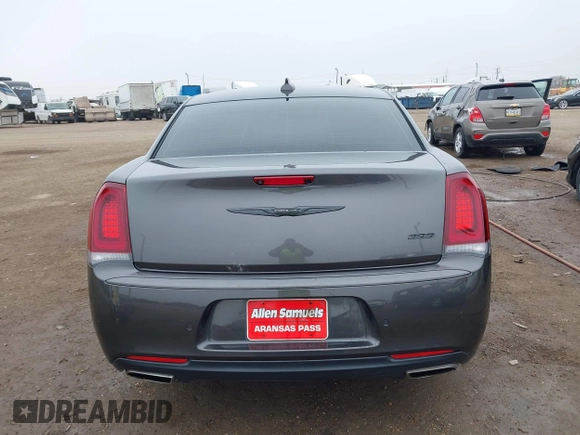 2022 Chrysler 300 Touring L with VIN 2C3CCADG5NH131160, listed as a IAAI auction lot 41434681 with 57,103 mi miles. Bid and sale history available at carsss.com. Image 17.