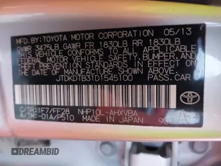2013 Toyota Prius One z VIN JTDKDTB31D1545100, wystawiony jako IAAI lot #40760019 z przebiegiem 212 999 mil mil oraz . Historia ofert i sprzedaży dostępna na DreamBid. Obrazek 9.