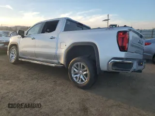 2021 GMC Sierra 1500 SLT z VIN 3GTU9DED6MG249205, wystawiony jako Copart lot #43583845 z przebiegiem 33 053 mil mil oraz Szkoda całkowita • Salvage title. Historia ofert i sprzedaży dostępna na DreamBid. Obrazek 2.