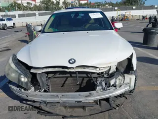 2006 BMW 5 Series 525i with VIN WBANE53516CK84092, listed as a IAAI auction lot 41593364 with 177,580 mi miles. Bid and sale history available at carsss.com. Image 12.
