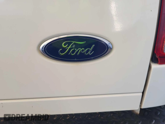 2007 Ford F-250 XL z VIN 1FTNF21517EB22731, wystawiony jako IAAI lot #42563444 z przebiegiem 165 792 mil mil oraz . Historia ofert i sprzedaży dostępna na DreamBid. Obrazek 30.