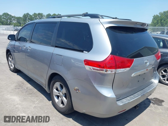 2011 Toyota Sienna LE AAS with VIN 5TDKK3DC7BS037510, listed as a IAAI auction lot 42587912 with 226,689 mi miles and . Bid and sale history available at DreamBid. Image 3.