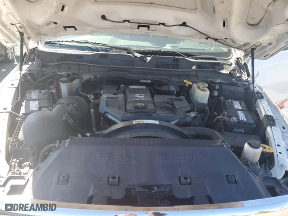 2018 Ram 5500 Chassis Cab Tradesman with VIN 3C7WRMAL7JG285036, listed as a Copart auction lot 52345665 with 130,718 mi miles and Clean Title. Bid and sale history available at carsss.com. Image 11.