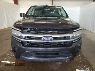 2024 Ford Expedition XLT with VIN 1FMJU1H8XREA54264, listed as a Copart auction lot 84536034 with 18,141 mi miles and Clean title. Bid and sale history available at DreamBid. Image 5.