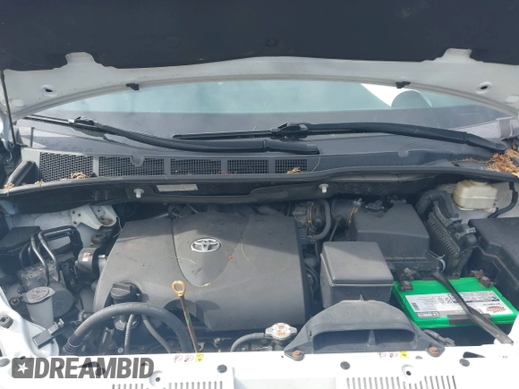 2017 Toyota Sienna L with VIN 5TDZZ3DC7HS776329, listed as a IAAI auction lot 41743217 with 141,181 mi miles and . Bid and sale history available at DreamBid. Image 10.