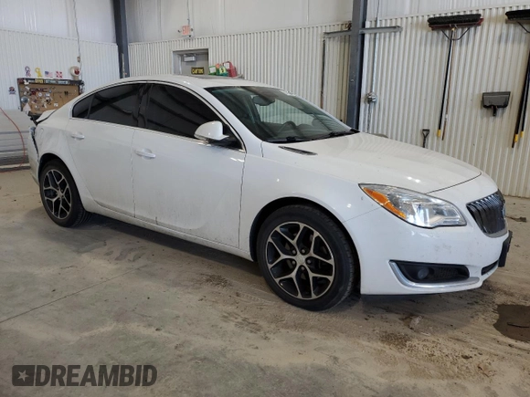 2017 Buick Regal Sport Touring with VIN 2G4GL5EX6H9109374, listed as a Copart auction lot 51633885 with 121,301 mi miles and Salvage Title. Bid and sale history available at carsss.com. Image 4.