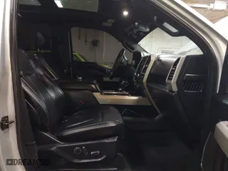 2018 Ford F-150 XL with VIN 1FTEW1E58JFB77571, listed as a IAAI auction lot 41364380 with 92,231 mi miles. Bid and sale history available at carsss.com. Image 5.