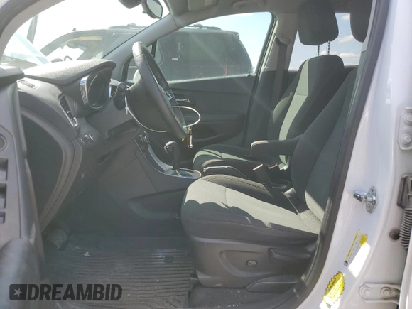 2021 Chevrolet Trax LS with VIN KL7CJKSB4MB312897, listed as a Copart auction lot 50985685 with 69,822 mi miles and Salvage title. Bid and sale history available at DreamBid. Image 7.