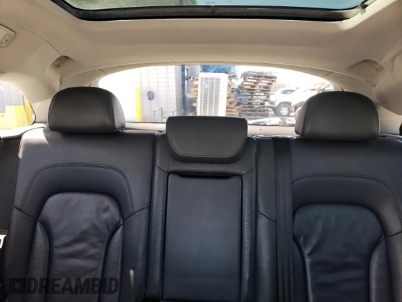 2015 Audi Q5 Premium Plus with VIN WA1DGAFPXFA083733, listed as a Copart auction lot 48140405 with 209,772 mi miles and Salvage title. Bid and sale history available at DreamBid. Image 10.