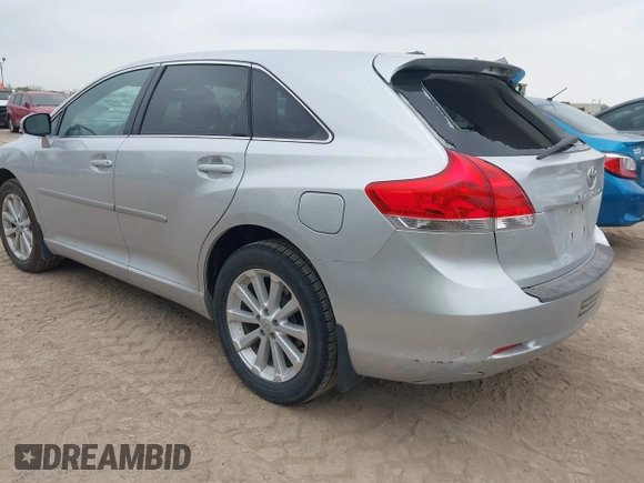 2009 Toyota Venza with VIN 4T3ZE11A49U009153, listed as a IAAI auction lot 41932170 with 111,689 mi miles and . Bid and sale history available at carsss.com. Image 3.