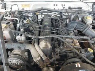 1997 Jeep Cherokee SE with VIN 1J4FJ28S1VL528218, listed as a IAAI auction lot 41931137 with 210,196 mi miles. Bid and sale history available at carsss.com. Image 10.