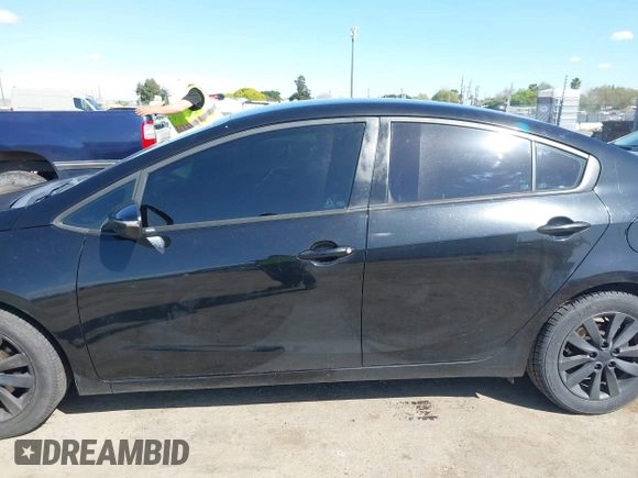 2016 Kia Forte LX with VIN KNAFX4A63G5506920, listed as a IAAI auction lot 41924410 with 120,451 mi miles. Bid and sale history available at carsss.com. Image 14.