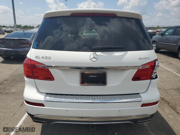 2016 Mercedes-Benz GL with VIN 4JGDF6EE7GA629942, listed as a Copart auction lot 61927684 with 125,256 mi miles and Salvage Title. Bid and sale history available at carsss.com. Image 6.