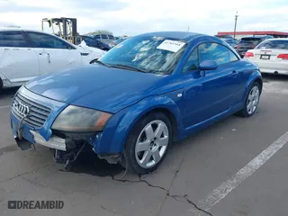 2001 Audi TT with VIN TRUWX28N011014774, listed as a IAAI auction lot 41761518 with 193,169 mi miles. Bid and sale history available at carsss.com. Image 2.