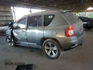 2011 Jeep Compass with VIN 1J4NT1FB3BD289800, listed as a Copart auction lot 42987715 with 152,154 mi miles and Salvage Title. Bid and sale history available at carsss.com. Image 2.