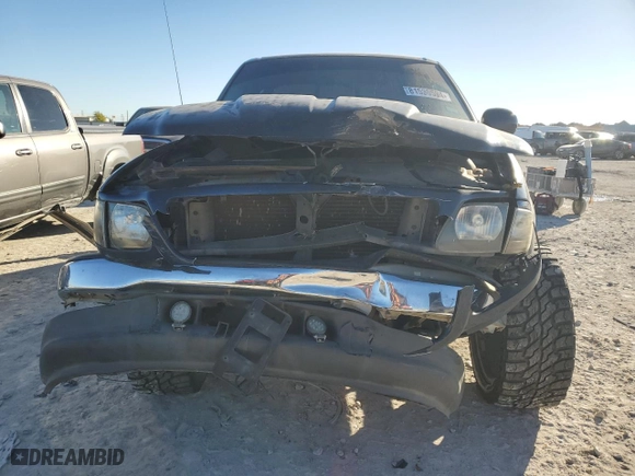 2002 Ford F-150 XL with VIN 2FTRX07W22CA53758, listed as a Copart auction lot 81530594 with 0 mi miles and Salvage Title. Bid and sale history available at carsss.com. Image 5.