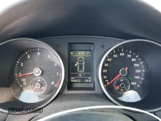 2010 Volkswagen Jetta SE with VIN 3VWTX7AJ7AM685974, listed as a Copart auction lot 72922774 with 160,572 mi miles and Salvage title. Bid and sale history available at DreamBid. Image 9.