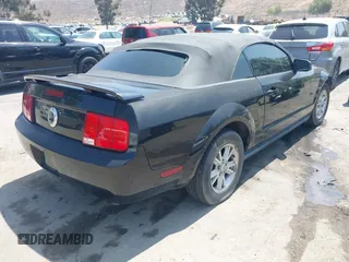 2005 Ford Mustang Deluxe with VIN 1ZVFT84N455189166, listed as a IAAI auction lot 42461064 with 144,956 mi miles and . Bid and sale history available at DreamBid. Image 4.