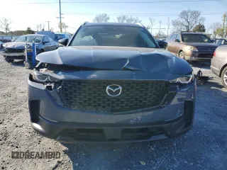 2024 Mazda CX-50 S Premium z VIN 7MMVABDM2RN196549, wystawiony jako Copart lot #46481965 z przebiegiem 44 230 mil mil oraz Nie do naprawy • Non repairable. Historia ofert i sprzedaży dostępna na DreamBid. Obrazek 5.
